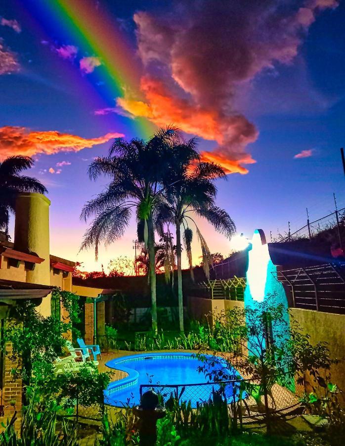 Casona Del Valle Potrerillos Экстерьер фото